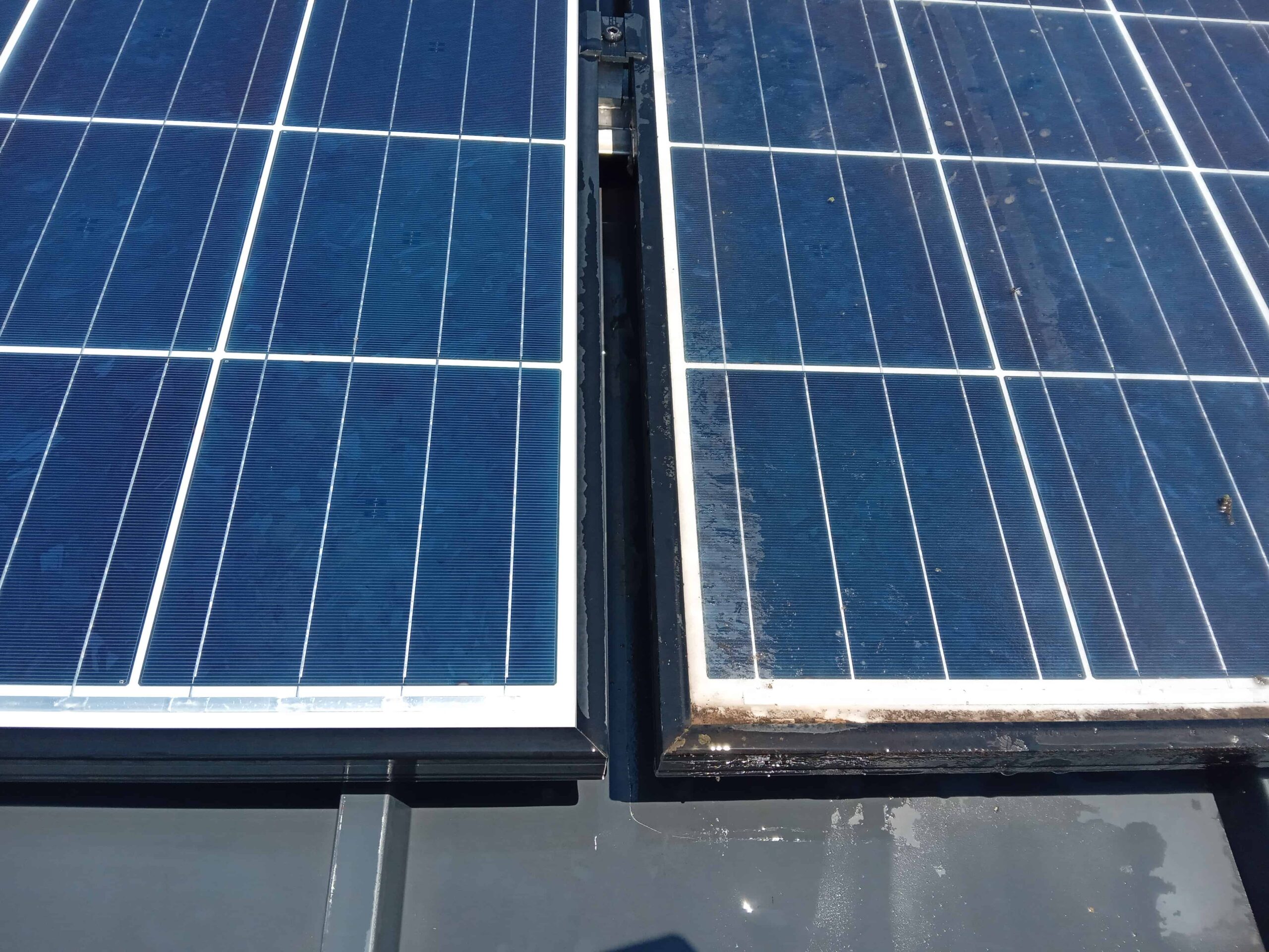 Pannelli fotovoltaici sporchi e pulizia